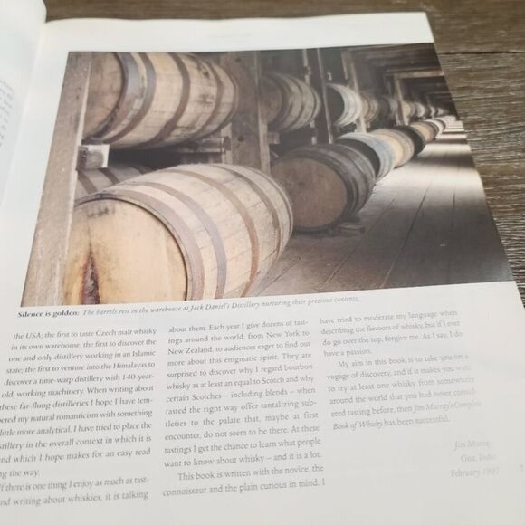 Jim Murray's Complete Book of Whiskey Definitive Guide to World Whiskey Book - Picture 10 of 12
